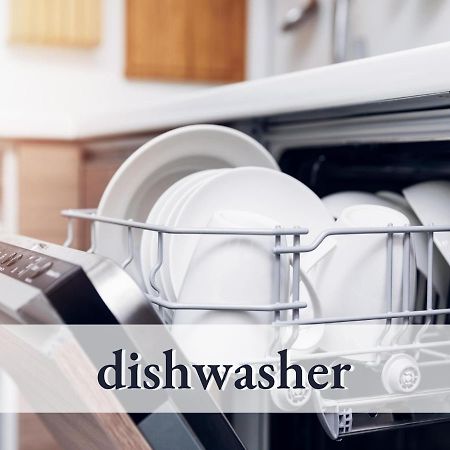 באד וויריסהופן Sehr Grosse Ferienwohnung In Bester Lage Mit Grosser Sonnenterrasse L Innenstadtnaehe L 1 Minute Zum Bahnhof L Grosse Kueche L Tv L Extra-Wc L Free-Wlan L Willkommen Im Hallo!-Apartment 5 מראה חיצוני תמונה