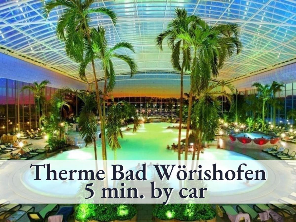 באד וויריסהופן Sehr Grosse Ferienwohnung In Bester Lage Mit Grosser Sonnenterrasse L Innenstadtnaehe L 1 Minute Zum Bahnhof L Grosse Kueche L Tv L Extra-Wc L Free-Wlan L Willkommen Im Hallo!-Apartment 5 מראה חיצוני תמונה